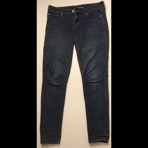 Express Jeans: Stella-Low Rise Leggings